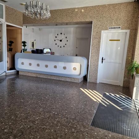 Hostal La Canada Segoviana Valmojado Kültér fotó