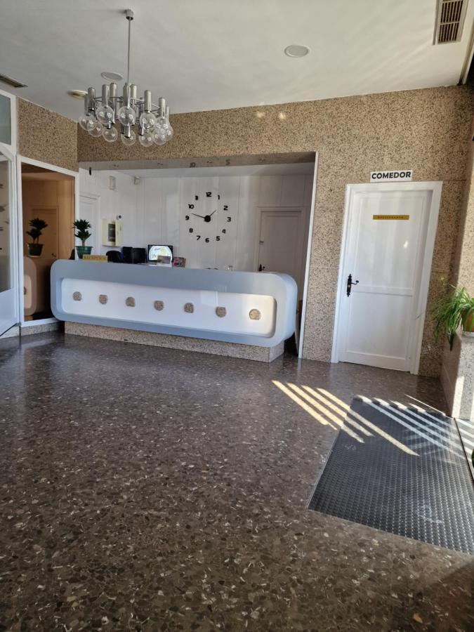 Hostal La Canada Segoviana Valmojado Kültér fotó